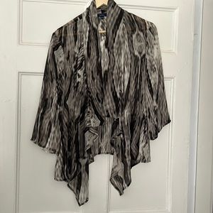 Rietman‘s sheer 3/4 sleeve open front cardigan, black and gray print. Size XXL.
